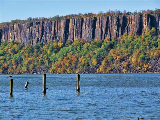 Palisades - Hudson River, NY & NJ