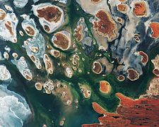 Lake_MacKay_Australia