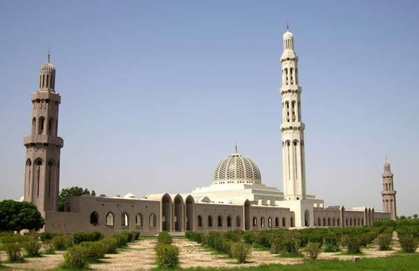 Sultan_Qaboos_Grand_Mosque_Oman