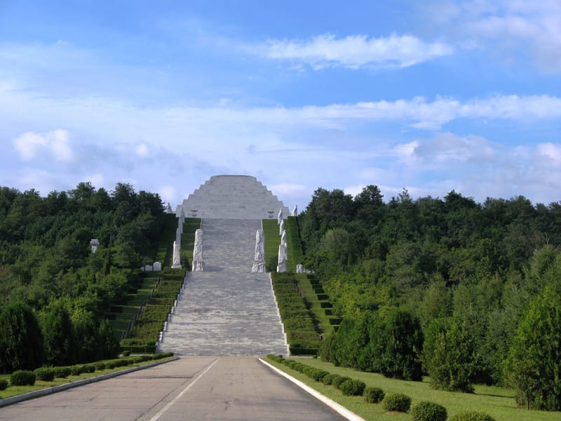 Pyongyang - Historical remains 3