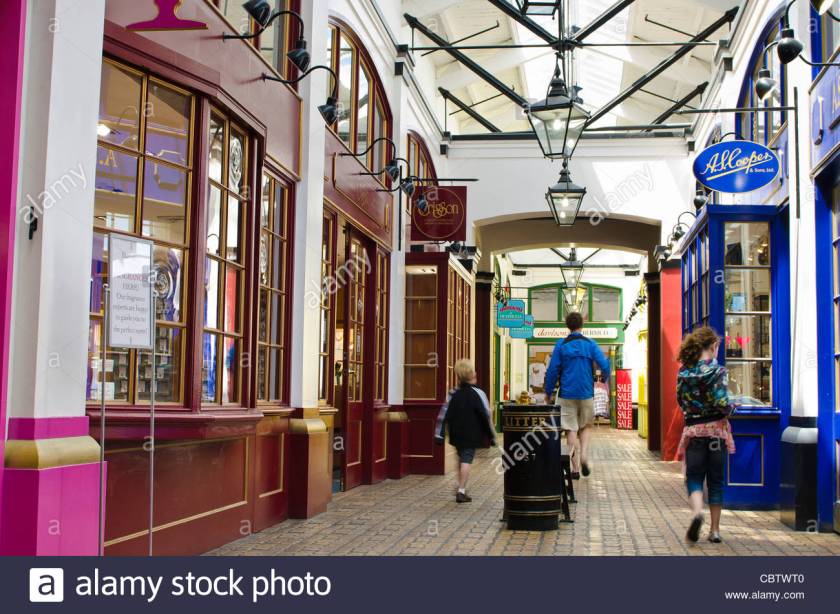 Hamilton, Bermuda - Clocktower Mall 2