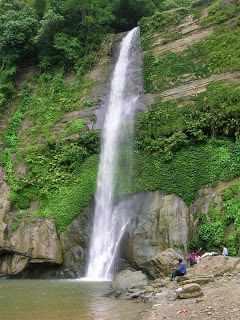 Bangladesh madhob kundo waterfall