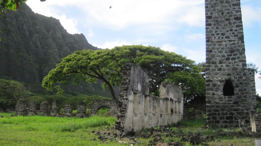 Oahu - Kualoa Sugar Mill Ruins 1