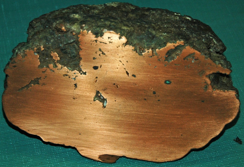 This image has an empty alt attribute; its file name is copper.jpg